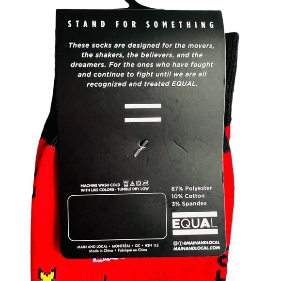𝅺EQUAL Mens Malcolm X Red Crew Socks - Picture 2 of 3